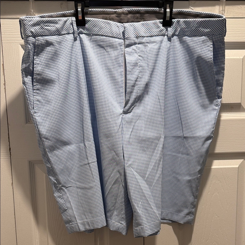 Walter Hagen Light Blue Checkered Flat Front Shorts